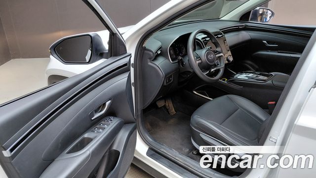 Hyundai Tucson 2023 — photo 13
