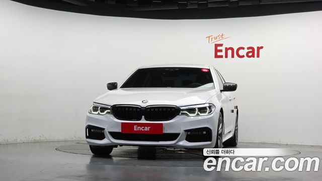 BMW 5-Series 2018 — photo 3