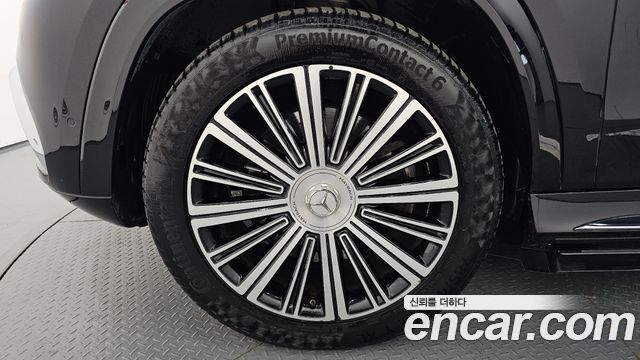 Mercedes-Benz GLS-Class 2023 — photo 5
