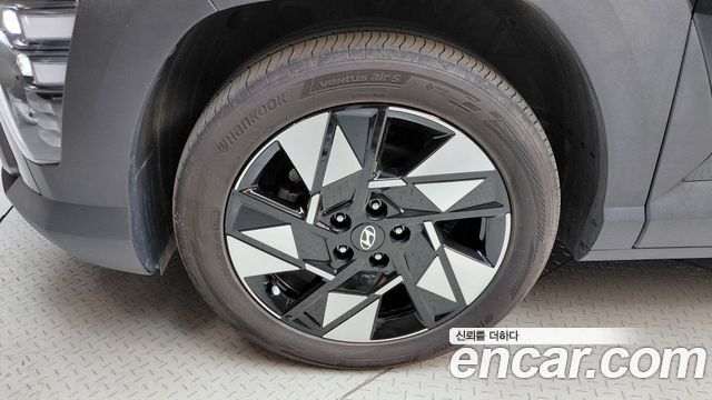 Hyundai Kona 2023 — photo 5