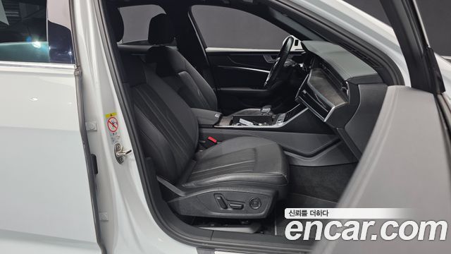Audi A6 2020 — photo 11