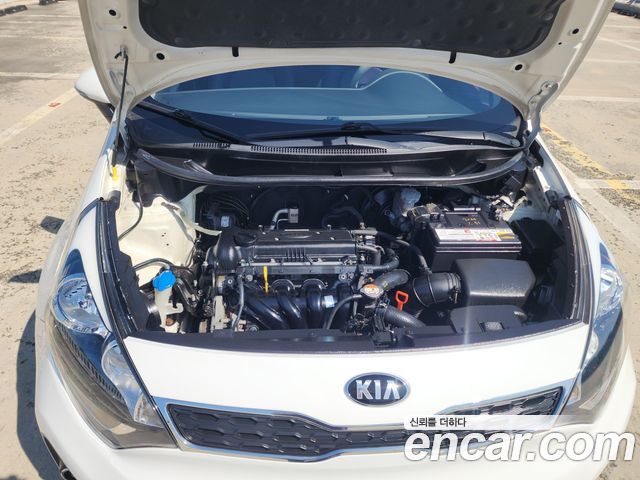 Kia pride 2014 — photo 2