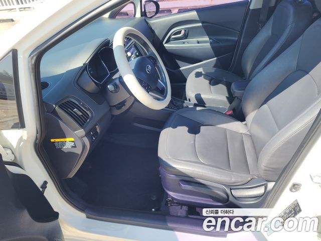 Kia pride 2014 — photo 9