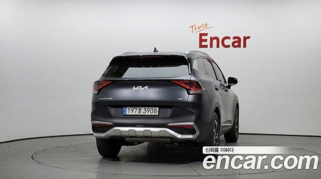 Kia Sportage 2023 — photo 4