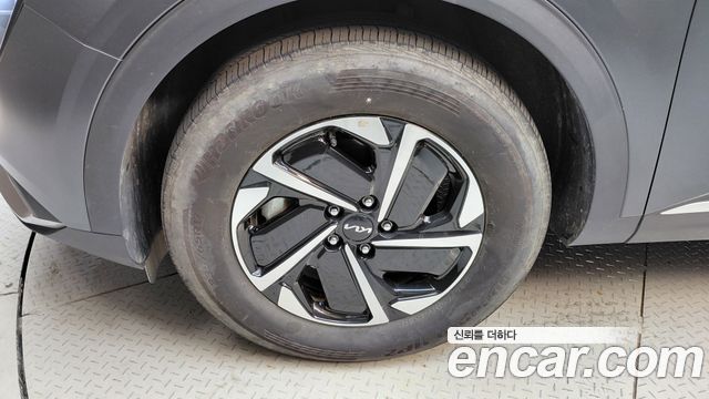 Kia Sportage 2023 — photo 5