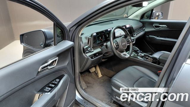 Kia Sportage 2023 — photo 13