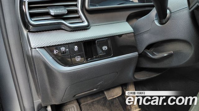 Kia Sportage 2023 — photo 26