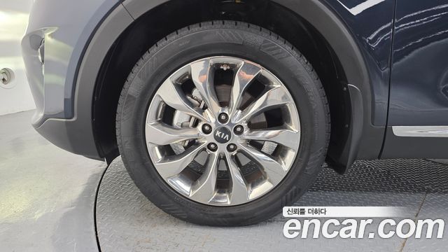 Kia Sorento 2018 — photo 5