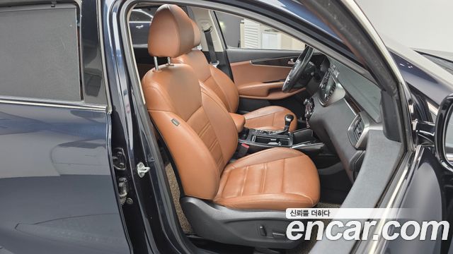 Kia Sorento 2018 — photo 17