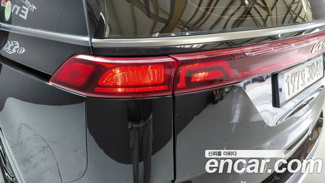 Kia Canival 2023 — photo 9