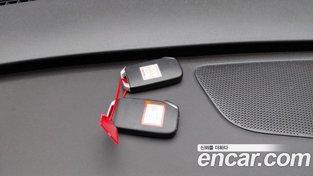 Kia Canival 2023 — photo 32