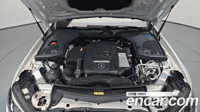 Mercedes-Benz E-Class 2021 — photo 6