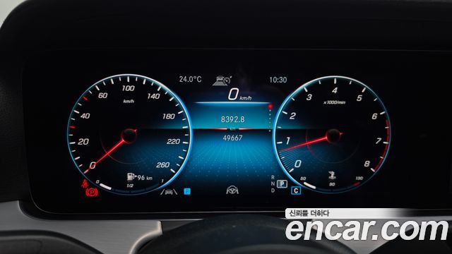 Mercedes-Benz E-Class 2021 — photo 11