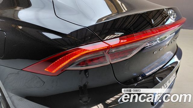 Hyundai Grandeur 2023 — photo 9