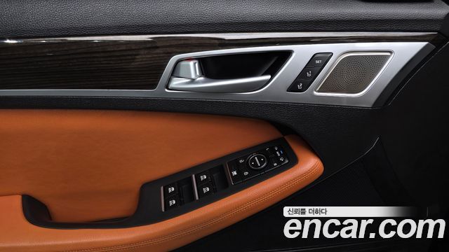 Genesis G80 2017 — photo 19