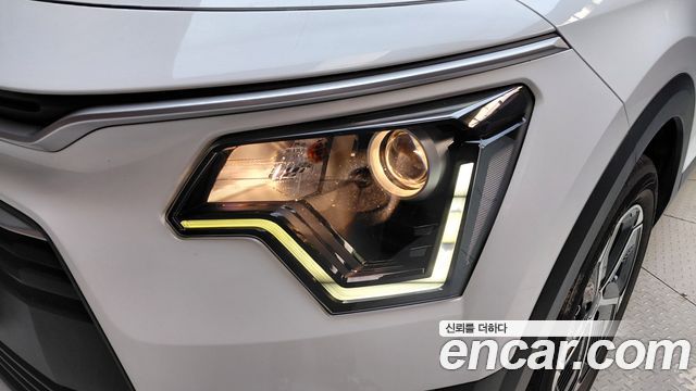 Kia Niro 2024 — photo 8