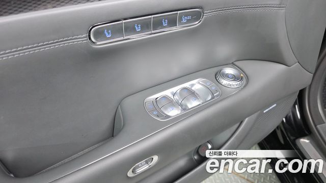Genesis G90 2022 — photo 19