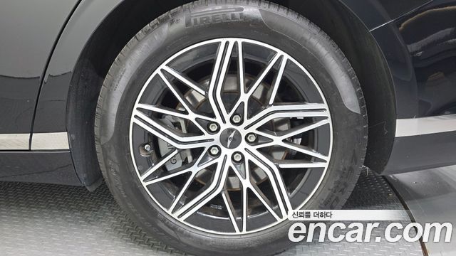 Genesis G90 2022 — photo 7