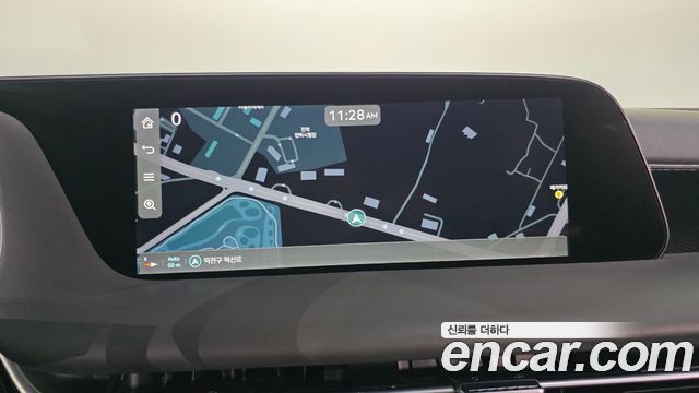 Genesis G90 2022 — photo 30