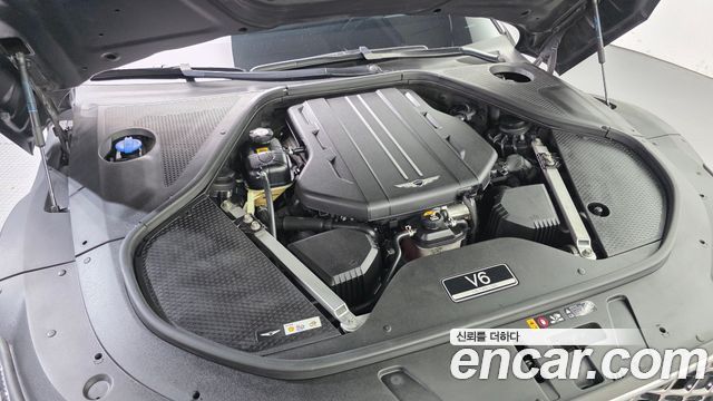 Genesis G90 2022 — photo 31