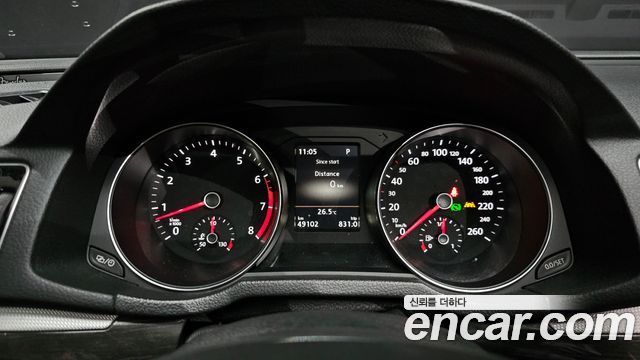 Volkswagen Passat 2018 — photo 11