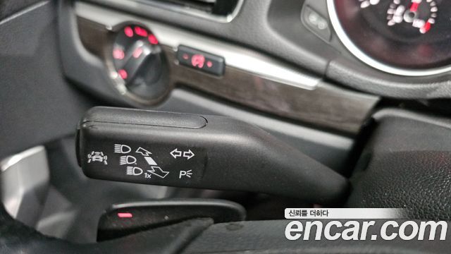Volkswagen Passat 2018 — photo 28