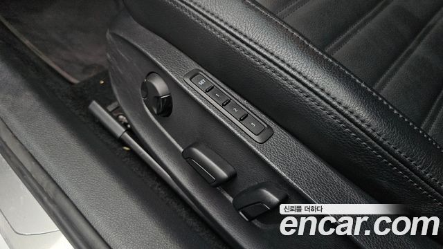 Volkswagen Passat 2018 — photo 33