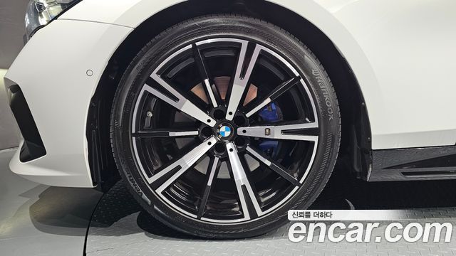 BMW 5-Series 2024 — photo 5