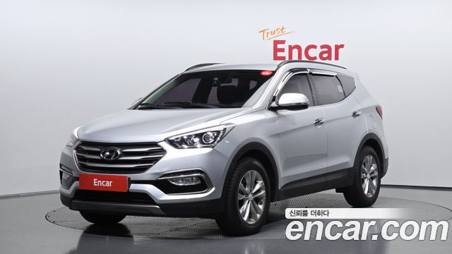 Hyundai Santafe 2016 — photo 1