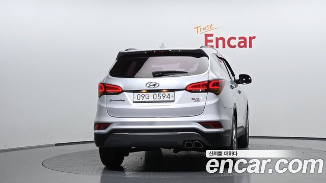 Hyundai Santafe 2016 — photo 4