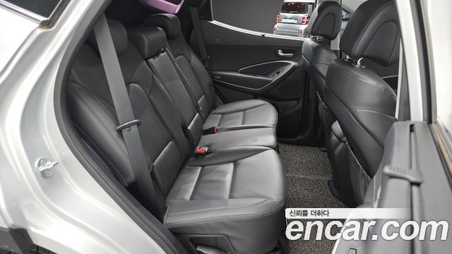 Hyundai Santafe 2016 — photo 17