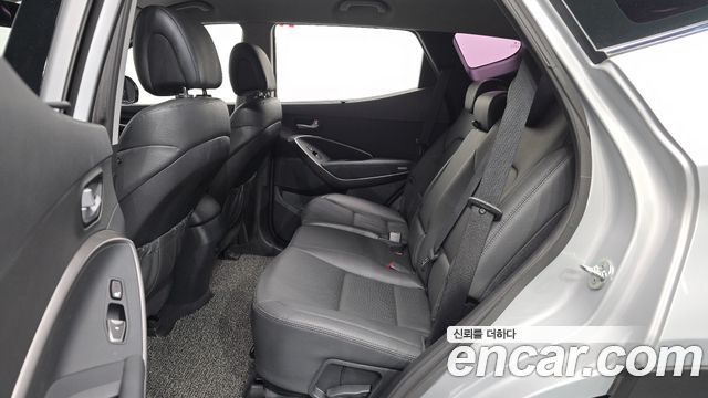 Hyundai Santafe 2016 — photo 18