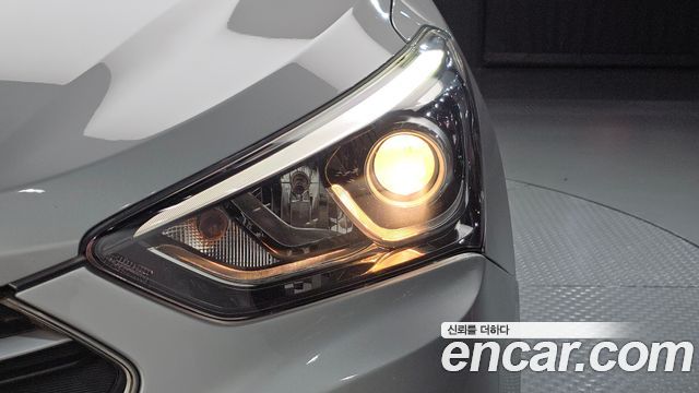 Hyundai Santafe 2016 — photo 8