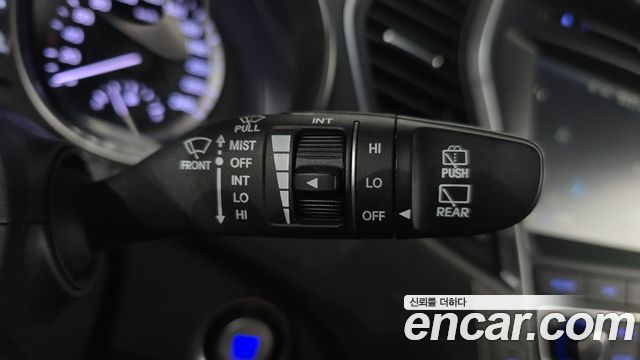 Hyundai Santafe 2016 — photo 30