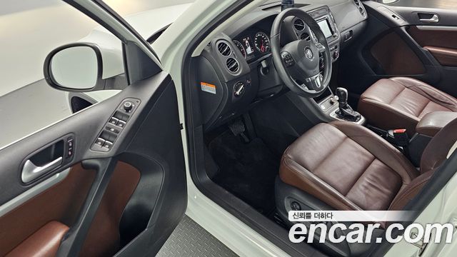 Volkswagen Tiguan 2016 — photo 10