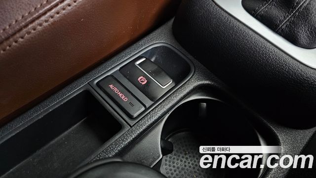 Volkswagen Tiguan 2016 — photo 19