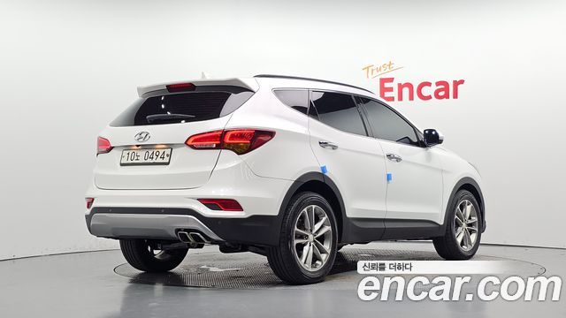 Hyundai Santafe 2017 — photo 2