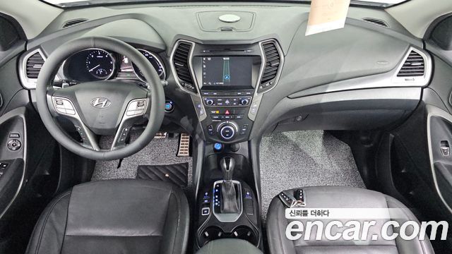Hyundai Santafe 2017 — photo 10