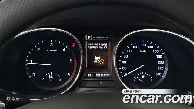 Hyundai Santafe 2017 — photo 11