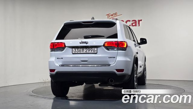 Jeep Cherokee 2021 — photo 4