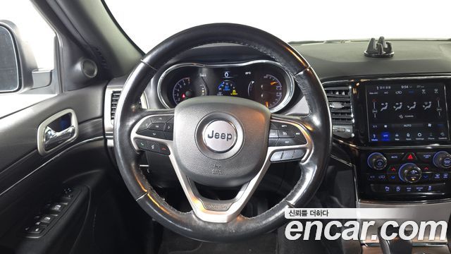 Jeep Cherokee 2021 — photo 14