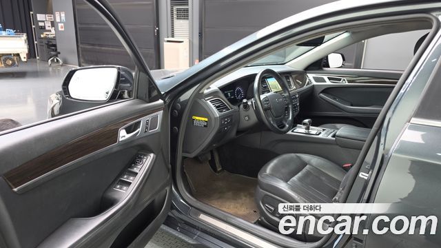 Genesis G80 2018 — photo 13