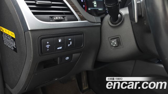 Genesis G80 2018 — photo 25