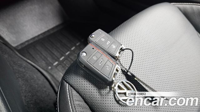 Volkswagen Jetta 2023 — photo 21