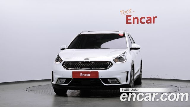 Kia Niro 2017 — photo 3
