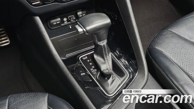 Kia Niro 2017 — photo 9