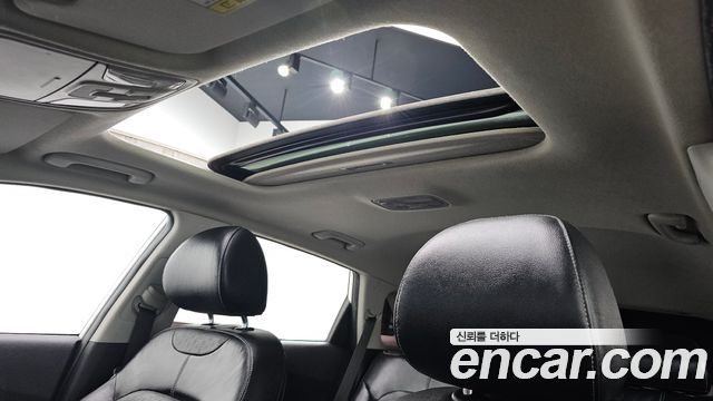 Kia Niro 2017 — photo 17