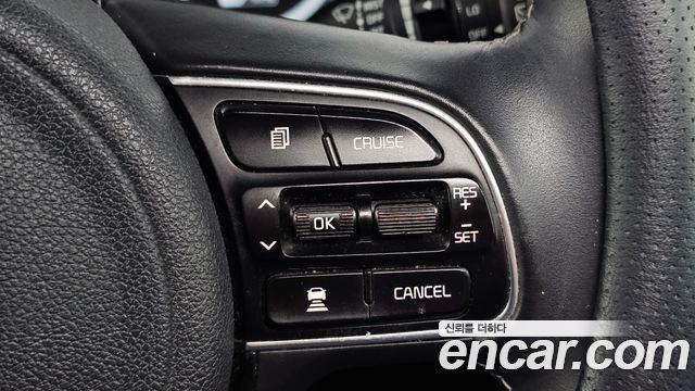 Kia Niro 2017 — photo 18