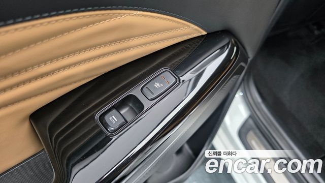 Kia K7 2020 — photo 30