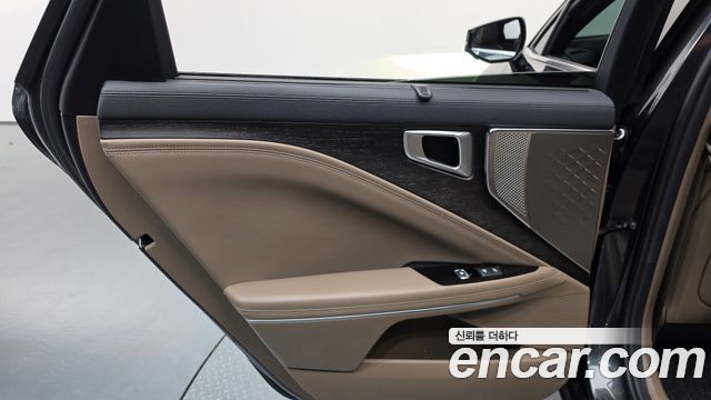 Kia K8 2022 — photo 15